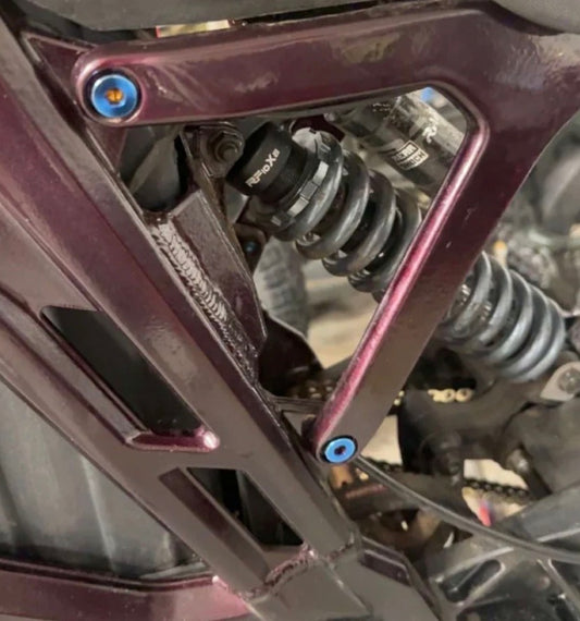 Titanium Subframe Bolts